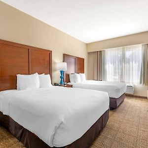 Superior Queen Suite